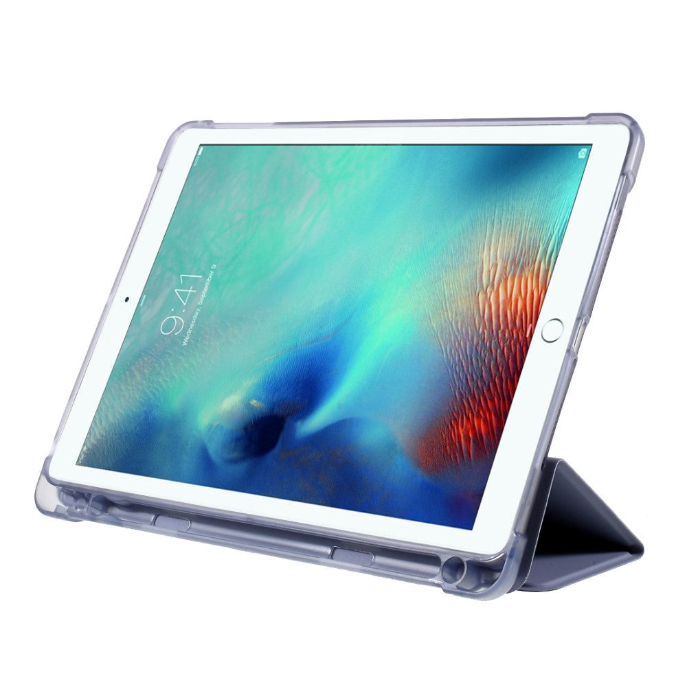 iPad 9.7 (2018-2017) / iPad Air / iPad Air 2 Tri-Fold Læder Cover m. Apple Pencil Holder - Lavendel