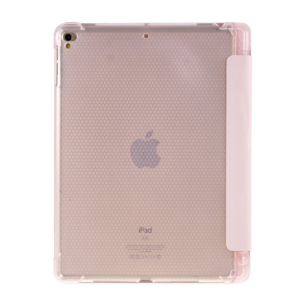 iPad 9.7 (2018-2017) / iPad Air / iPad Air 2 Tri-Fold Læder Cover m. Apple Pencil Holder - Lyserød