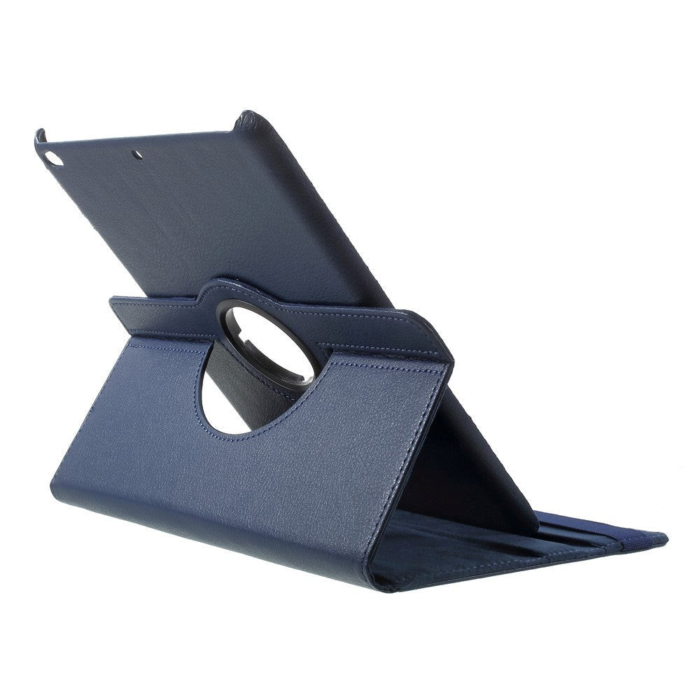 iPad 9.7 (2018-2017) / iPad Air / iPad Air 2 Litchi Læder Cover m. 360 Graders Ståfunktion - Blå