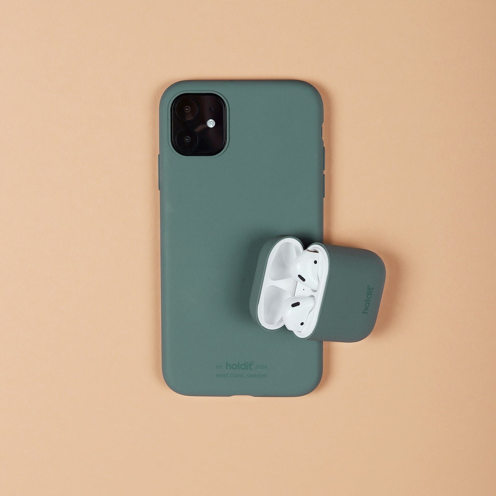 Holdit  Silikone Cover Til Apple AirPods (1 & 2. gen.) - Moss Green