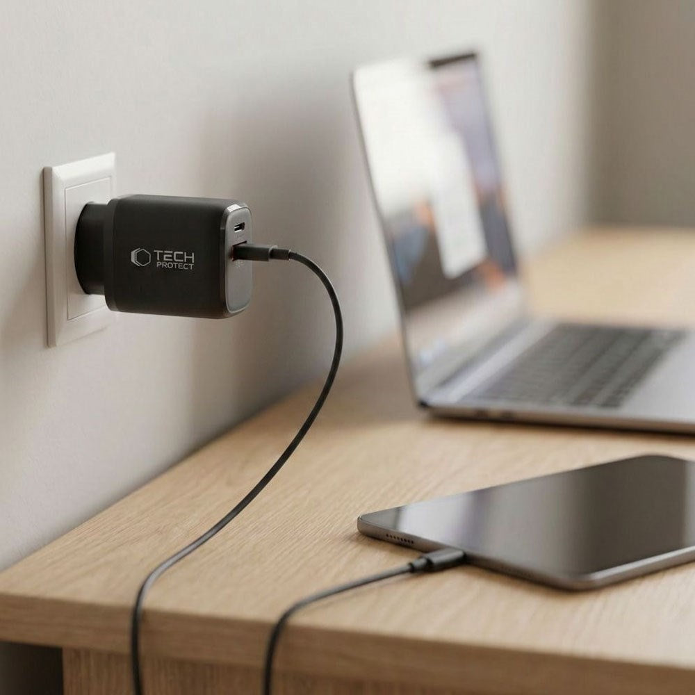 Tech-Protect 65W Vægoplader m. 1x USB-C & 1x USB-A - Sort