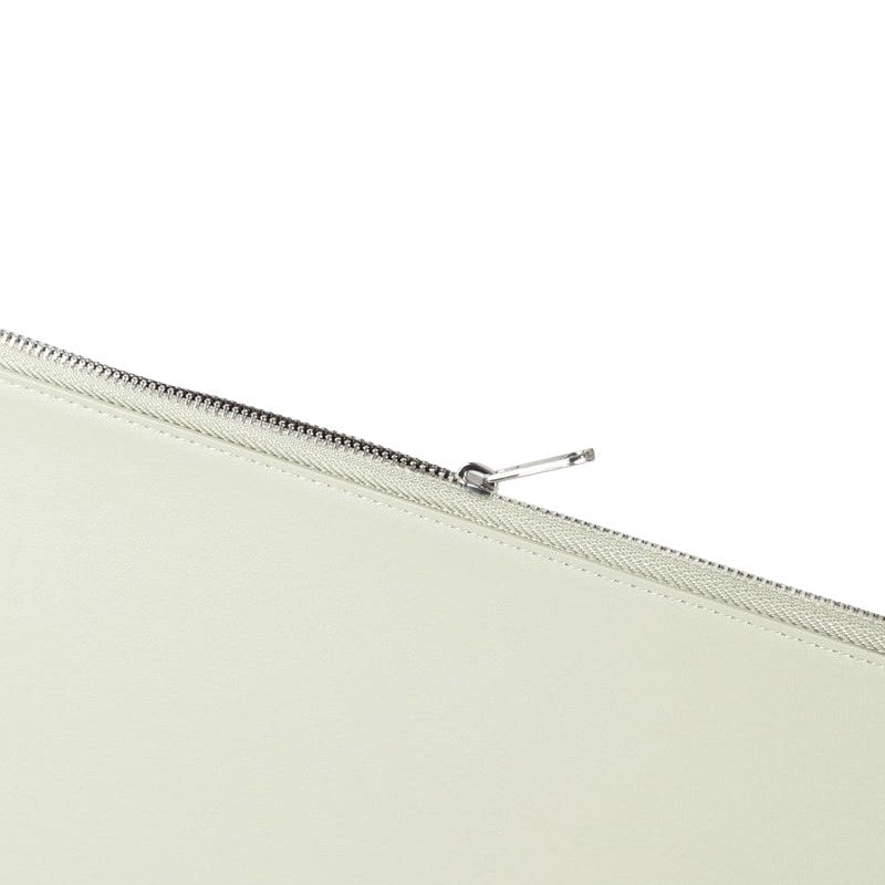 Holdit Vegansk Læder Sleeve til MacBook / Laptop 14" (32.5 x 22.7cm) - White Moss
