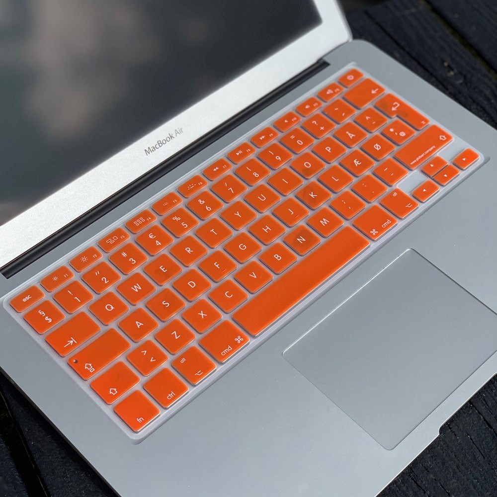 Philbert MacBook Pro 17" / Pro 15" Retina / Pro 15" / Pro 13" Retina / Pro 13" / Air 13" / Air 11" Keyboard Cover m. Dansk Tastatur - Orange