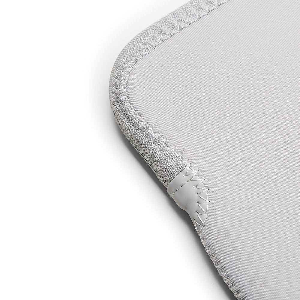 Trunk Neopren Sleeve til MacBook 14" (32,8 x 23,5 x 2 cm) - Silver Cloud