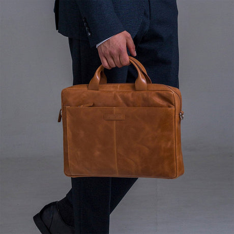 dbramante1928 Amalienborg Business Ægte Læder Laptop / MacBook Tase (260 x 360mm) 2. Gen - Tan
