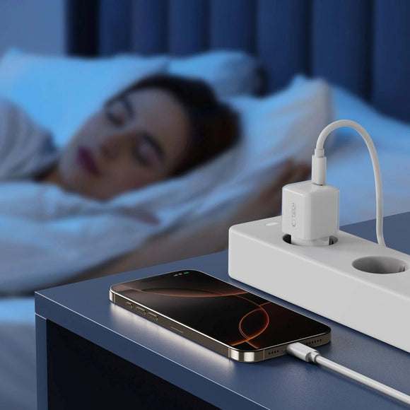 Tech-Protect NCM25 Vægoplader m. 25W - 1 x USB-C - Hvid