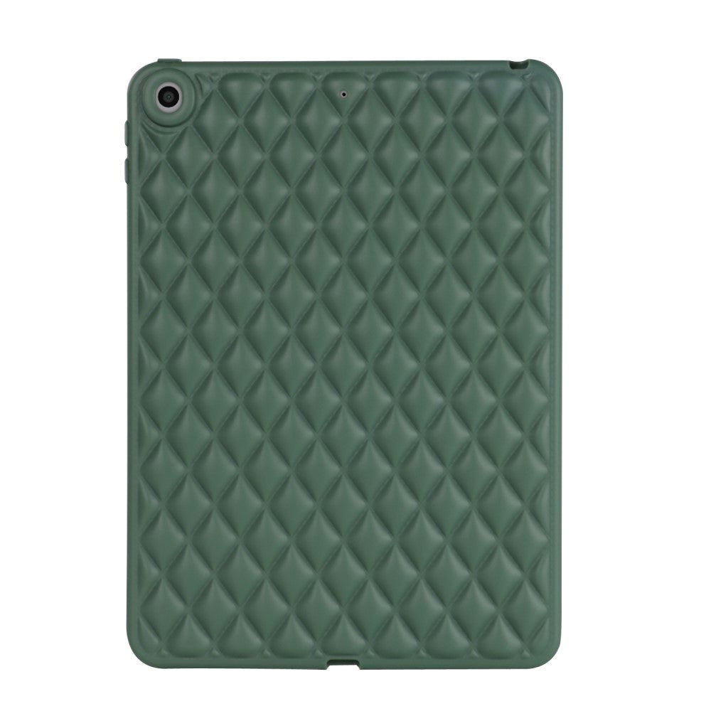 iPad 9.7 (2018-2017) / iPad Air 2 Fleksibelt Plastik Cover - Rhombe Design - Grøn