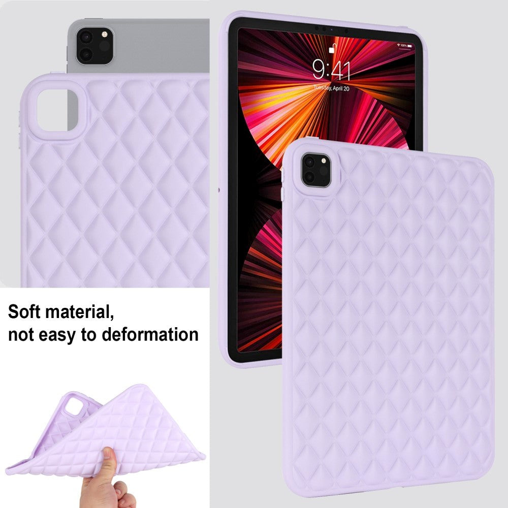 iPad Pro 11" ( 2022 / 2021 / 2020) Fleksibelt Plastik Cover - Rhombe Design - Lilla