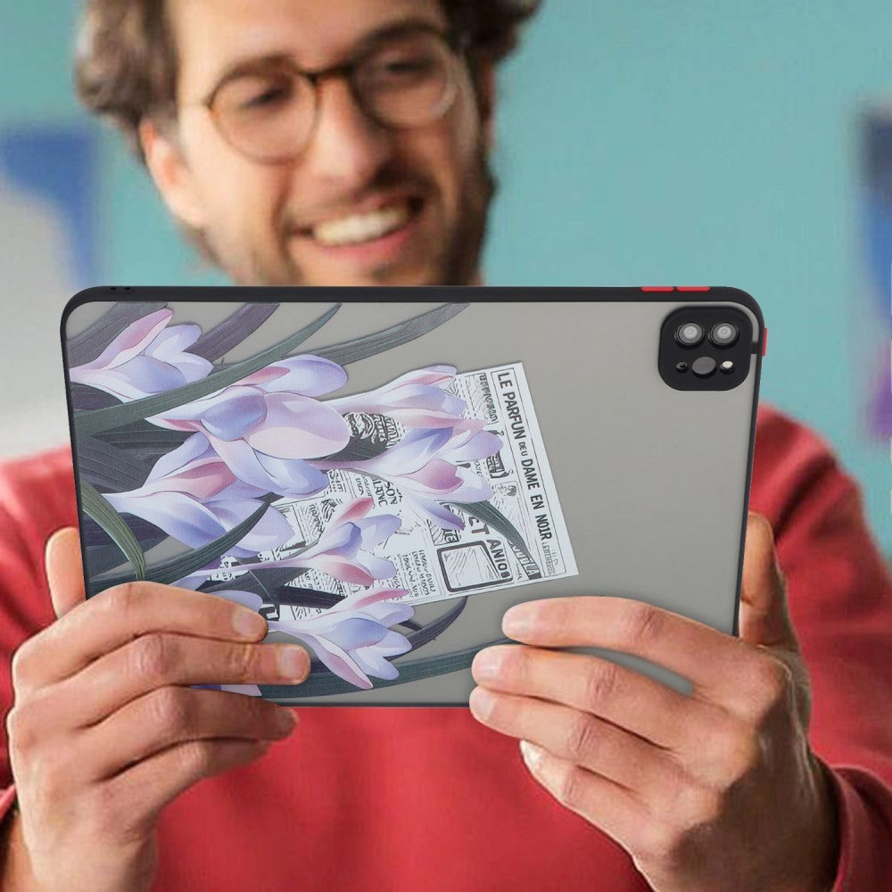 iPad Pro 11" (2022 / 2021 / 2020) Fleksibelt Plastik Cover - Mat Gennemsigtig / Lilla Blomster