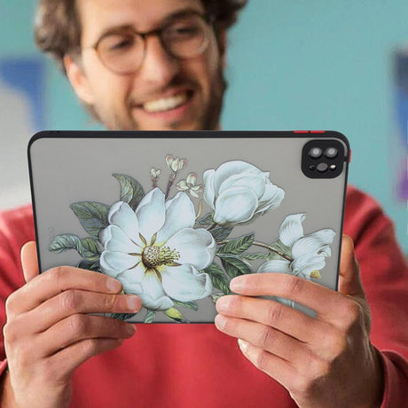 iPad Pro 11" (2022 / 2021 / 2020) Fleksibelt Plastik Cover - Mat Gennemsigtig / Hvide Blomster