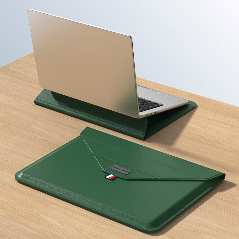MacBook / Laptop Sleeve 13-14" (32 x 24 cm) m. Tri-fold Ståfunktion - Grøn