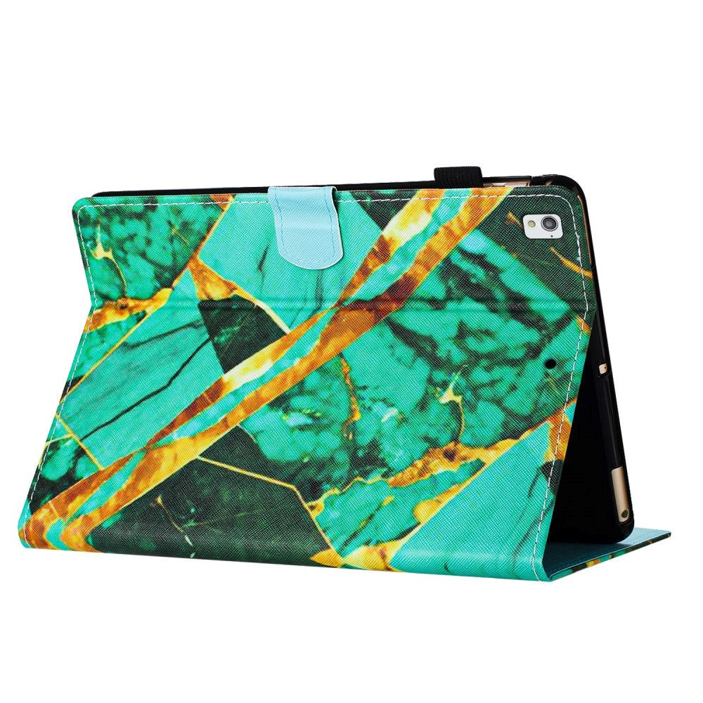 iPad 10.2" (2021 / 2020 / 2019) Læder Cover m. Ståfunktion & Kortholder - Grøn / Guld Marmor