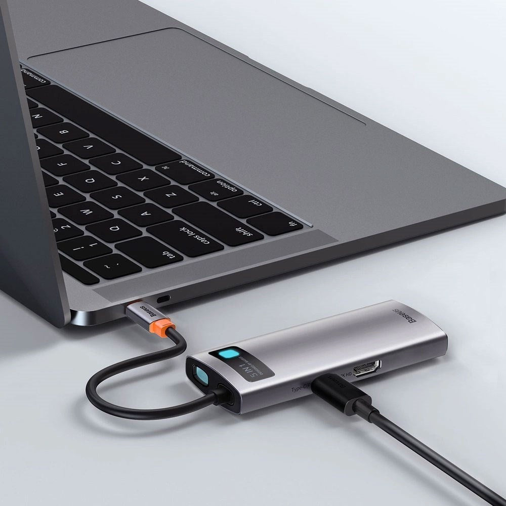 Baseus 5-i-1 USB-C Multiport Adapter m. 3 x USB-A 1 x USB-C 1 x HDMI - Grå