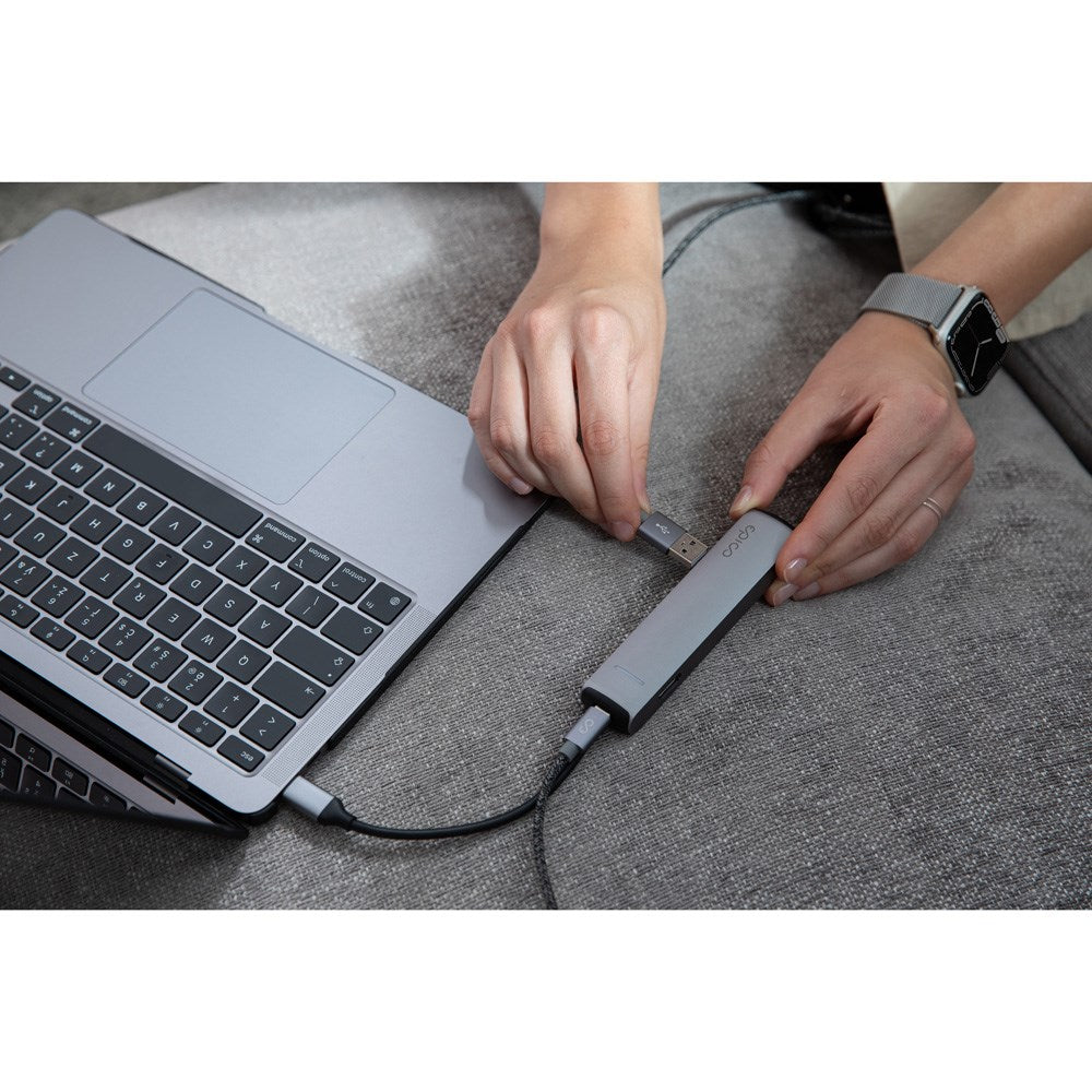 Epico 6-i-1 USB-C Adapter – Slim Design med 8K Opløsning - Space Grey