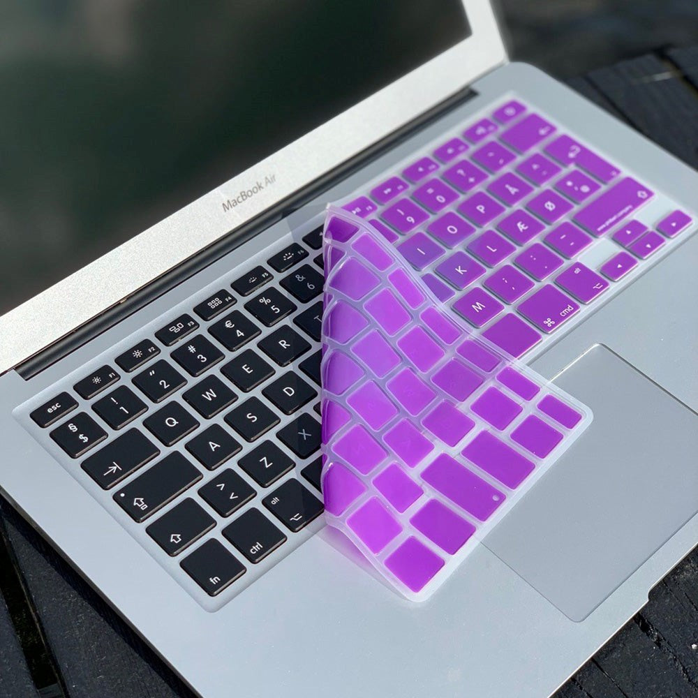 Philbert MacBook Pro 17" / Pro 15" Retina / Pro 15" / Pro 13" Retina / Pro 13" / Air 13" / Air 11" Keyboard Cover m. Dansk Tastatur - Lilla