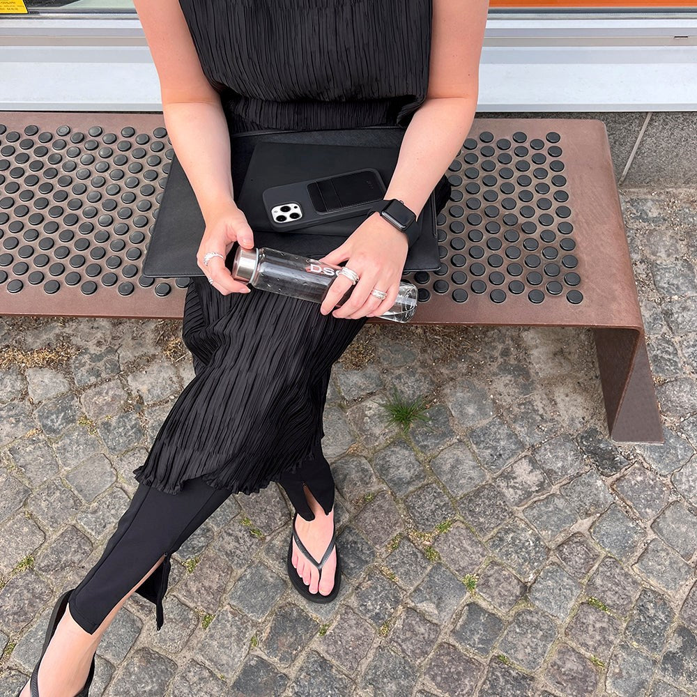 iPad Air (2022 / 2020) Holdit Silikone Cover - Sort