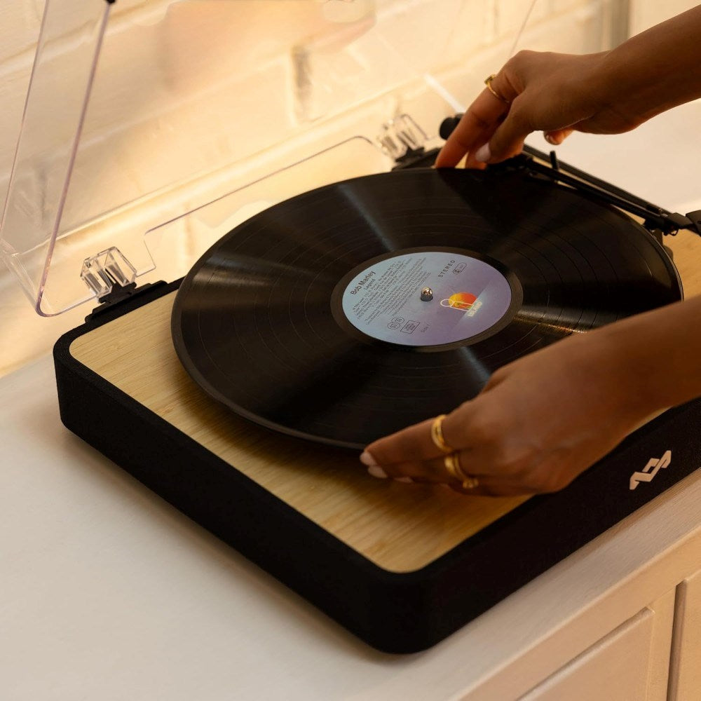 House of Marley Revolution Pladespiller - Sort / Lys Bambus