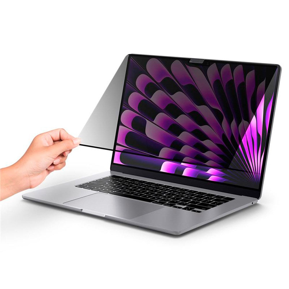 MacBook Air 15" M5/M4/M3/M2 (2026-2023) Spigen SafeView Magnetisk Privacy Beskyttelsesfilm - Gennemsigtig