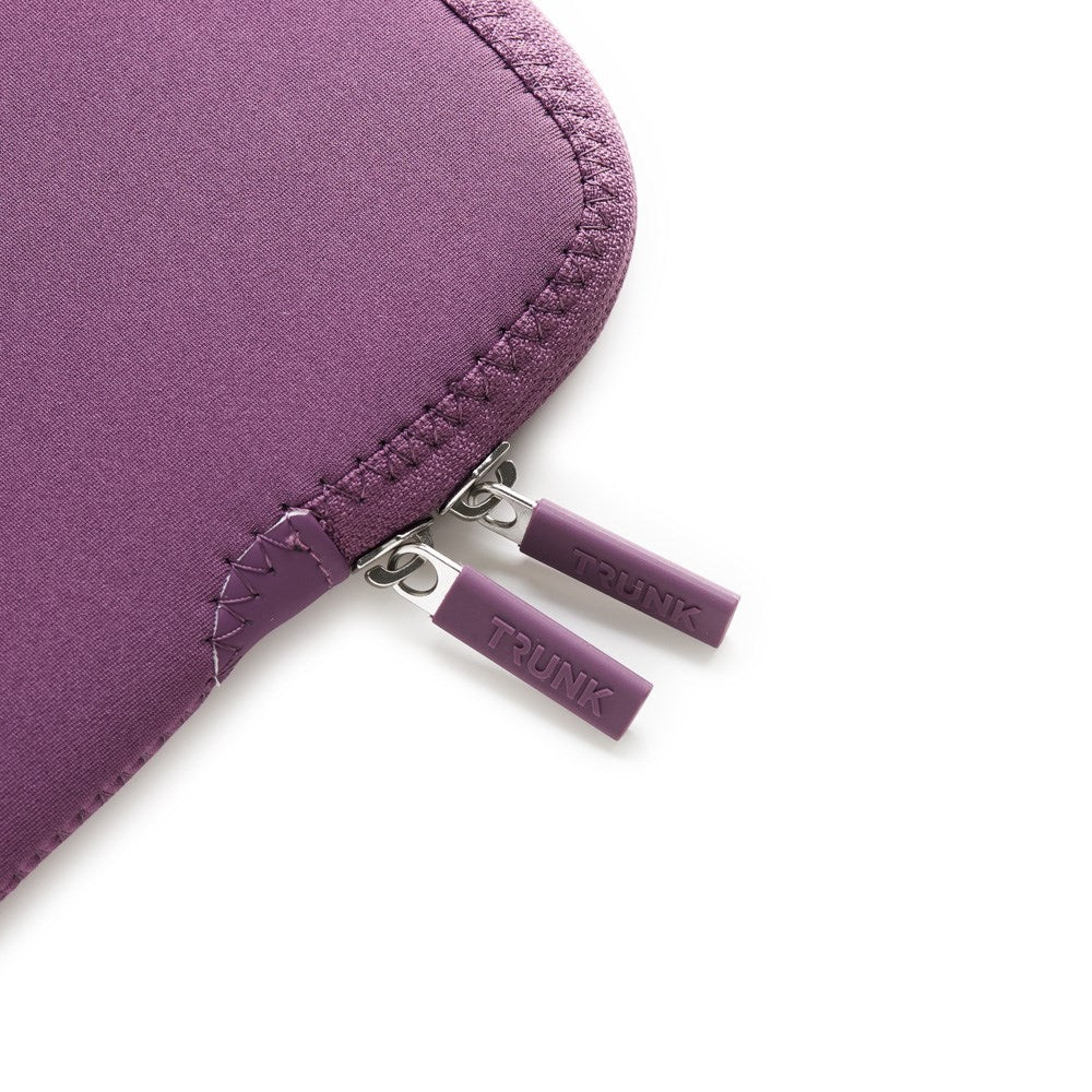 Trunk Neoprene Sleeve til MacBook 15" (34 x 23.5 x 1 cm) - Plump Purple