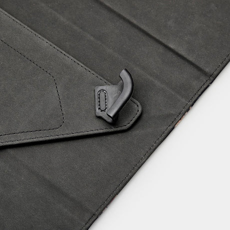 Trunk Universal Flip Cover (24.5 x 17.5 x 1 cm) - Black Flower