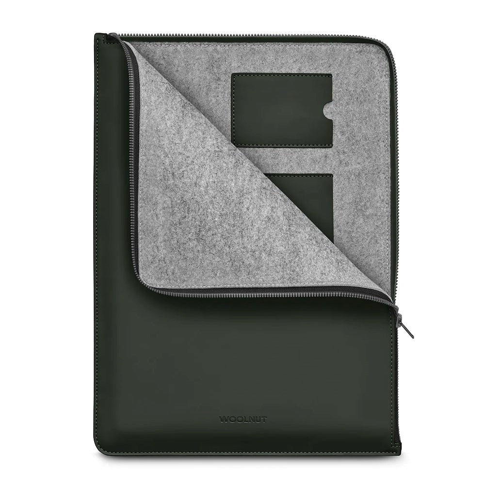 Woolnut Coated Folio Kunstlæder Sleeve m. Lynlås Til MacBook / Laptop 16" (360 x 250mm) - Grøn