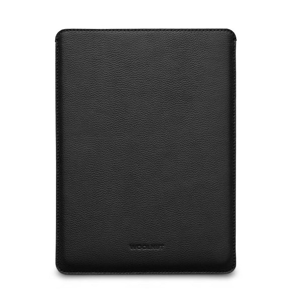 Woolnut MacBook Pro 14" M5/M4/M3/M2/M1 (2026-2021) Læder Sleeve - 24.5 x 33 cm - Sort