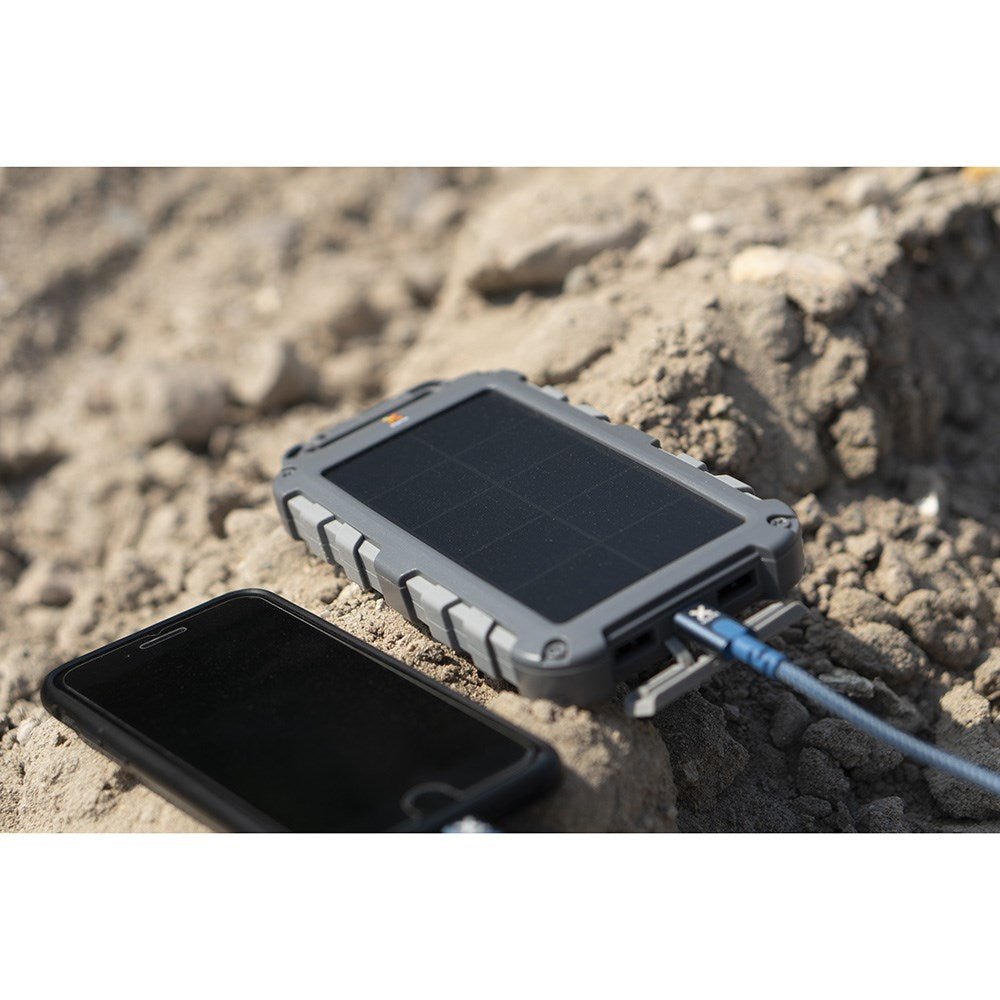 Xtorm Fuel Series FS405 20W Solcelle Powerbank- 10000mAh - 2 x USB-A QC 3.0/ 1 x USB-C PD - Grå